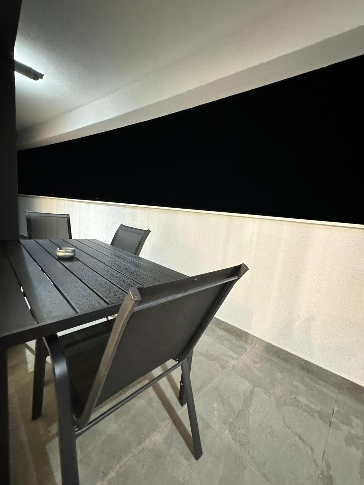 Luxury Apartments Avanera With 1&2 Bedroom With Parking Suceava Dış mekan fotoğraf