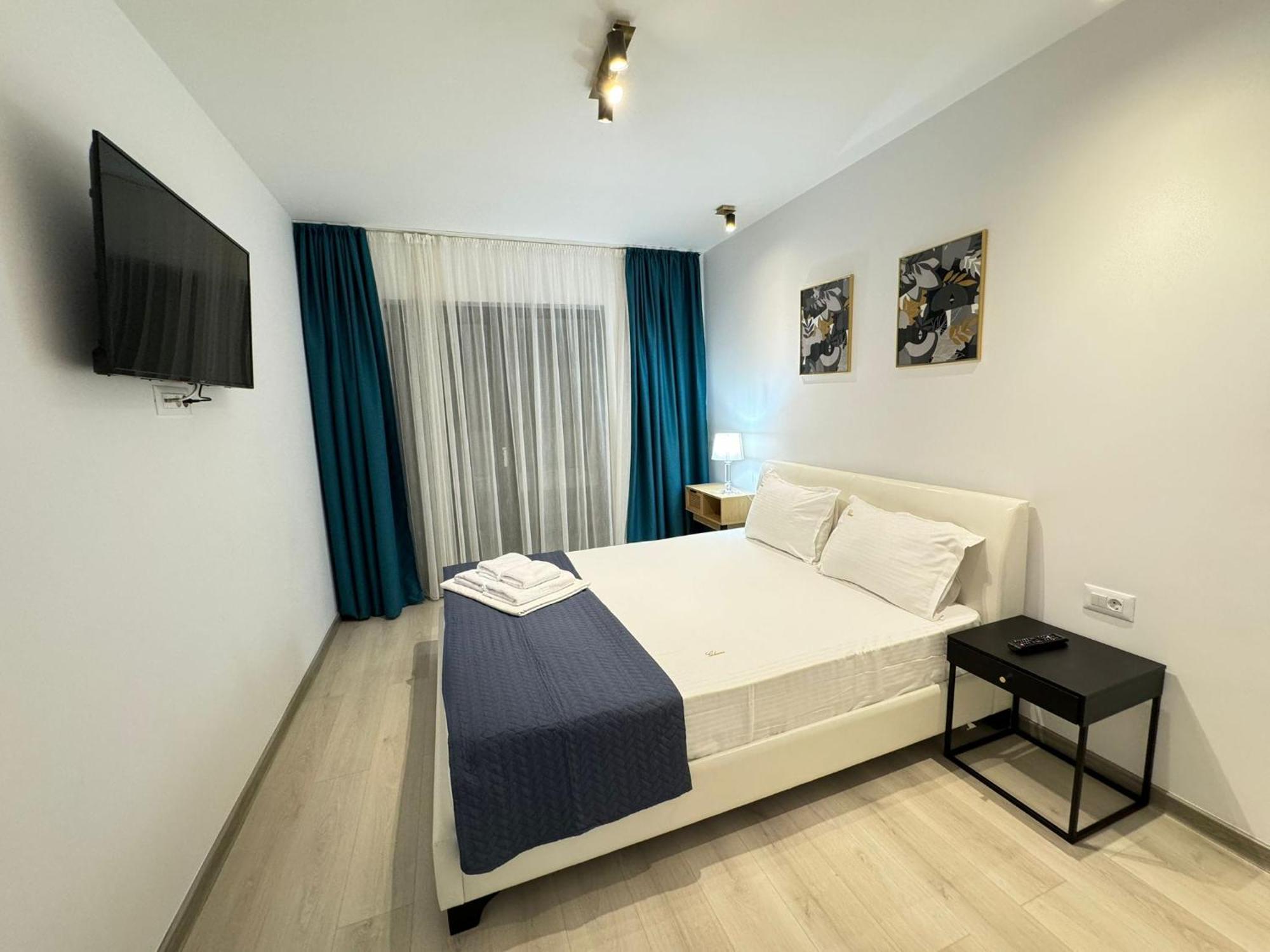 Luxury Apartments Avanera With 1&2 Bedroom With Parking Suceava Dış mekan fotoğraf
