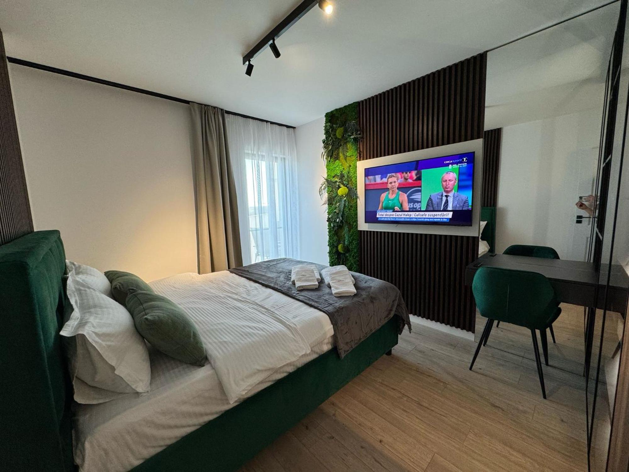Luxury Apartments Avanera With 1&2 Bedroom With Parking Suceava Dış mekan fotoğraf
